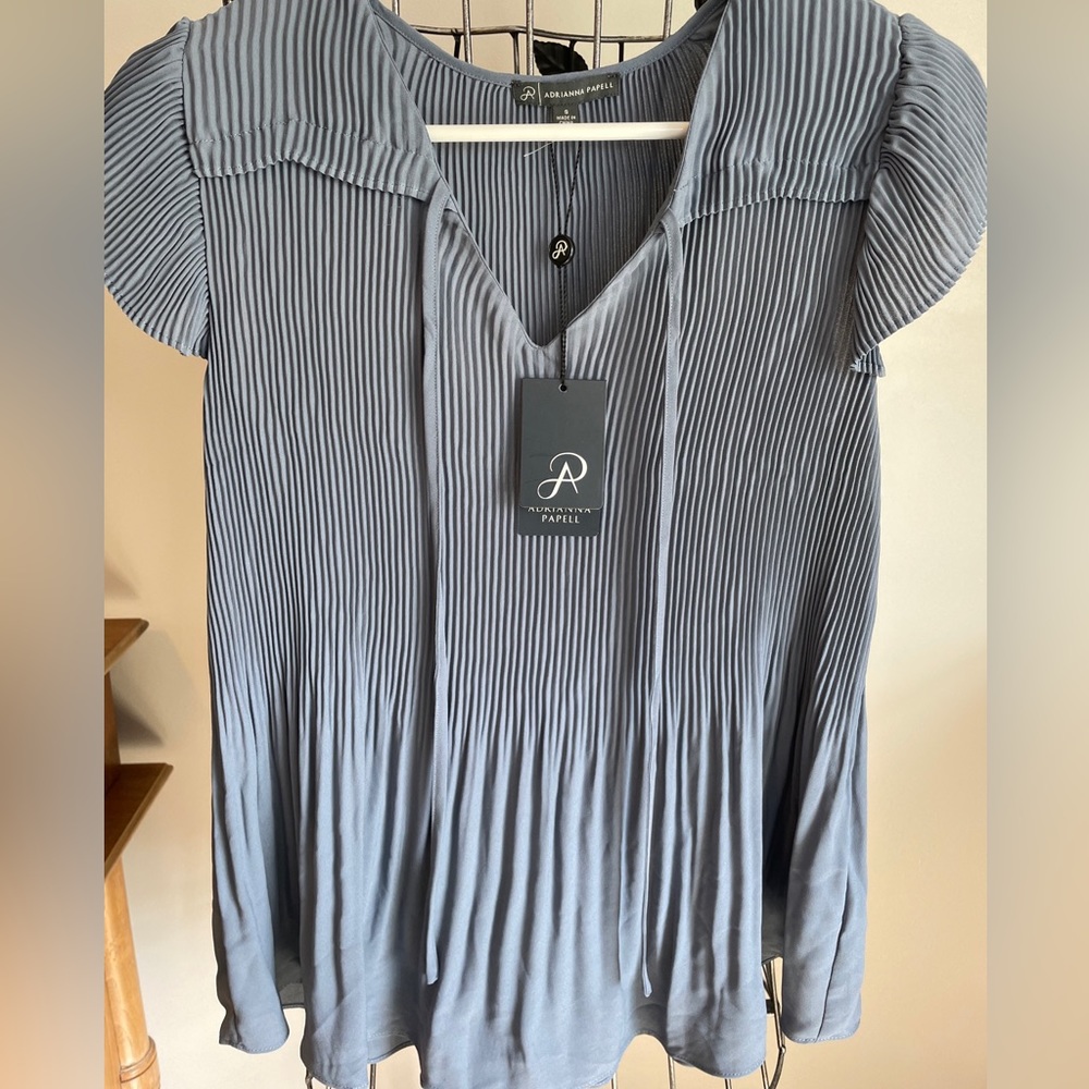 Adrianna Papell Women’s Solid Woven Pleated Flutter Dusty Blue Blouse Size S